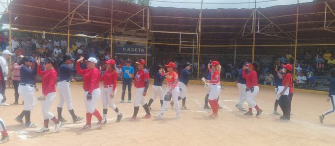 Azules-y-rojas.jpg