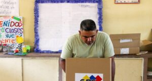 Alcaldía de Maracaibo reafirma apoyo al poder comunal