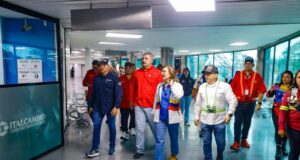 Ministra Jacqueline Farías inspeccionó trabajos de reacondicionamiento del Aeropuerto La Chinita en Maracaibo
