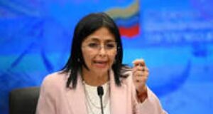 Presidenta Delcy: «El primero de mayo habrá un aumento de salario».