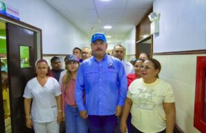 Luis Caldera inspeccionó centros de salud y el Plan Quirúrgico en Jesús María Semprum