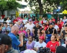Ruth Urdaneta asume Dirección para la Promoción y Desarrollo del Poder Comunal
