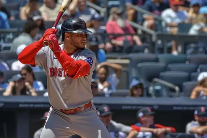 Willson-Contreras16.webp