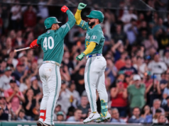 Dupla letal criolla de Boston descargó todo su poder contra Texas