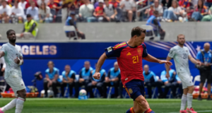 FIEBRE MUNDIAL: Doblete de Oyarzabal metió a España en octavos