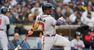 Acuña reapareció en gran forma…