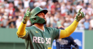 Wilyer y Willson a puro tolete guiaron a Boston