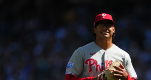 Jesús Luzardo en apuros: Le duele el brazo, Filis no quiere arriesgarlo