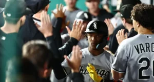 Luisangel Acuña despertó con un toletazo de 406 pies