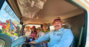 Gobernador lideró entrega de camiones cisterna y anuncia nuevos proyectos de agua y energía en la Alta Guajira