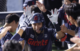 Víctor Reyes por tercer año seguido Rey del Hit en Corea